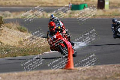 media/Apr-19-2025-AHRMA (Sat) [[3d98ca3309]]/Race/Group 8/Turn 4/